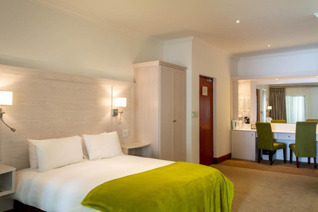 Val Du Charron Wine & Leisure Estate Hotel Wellington Eksteriør billede