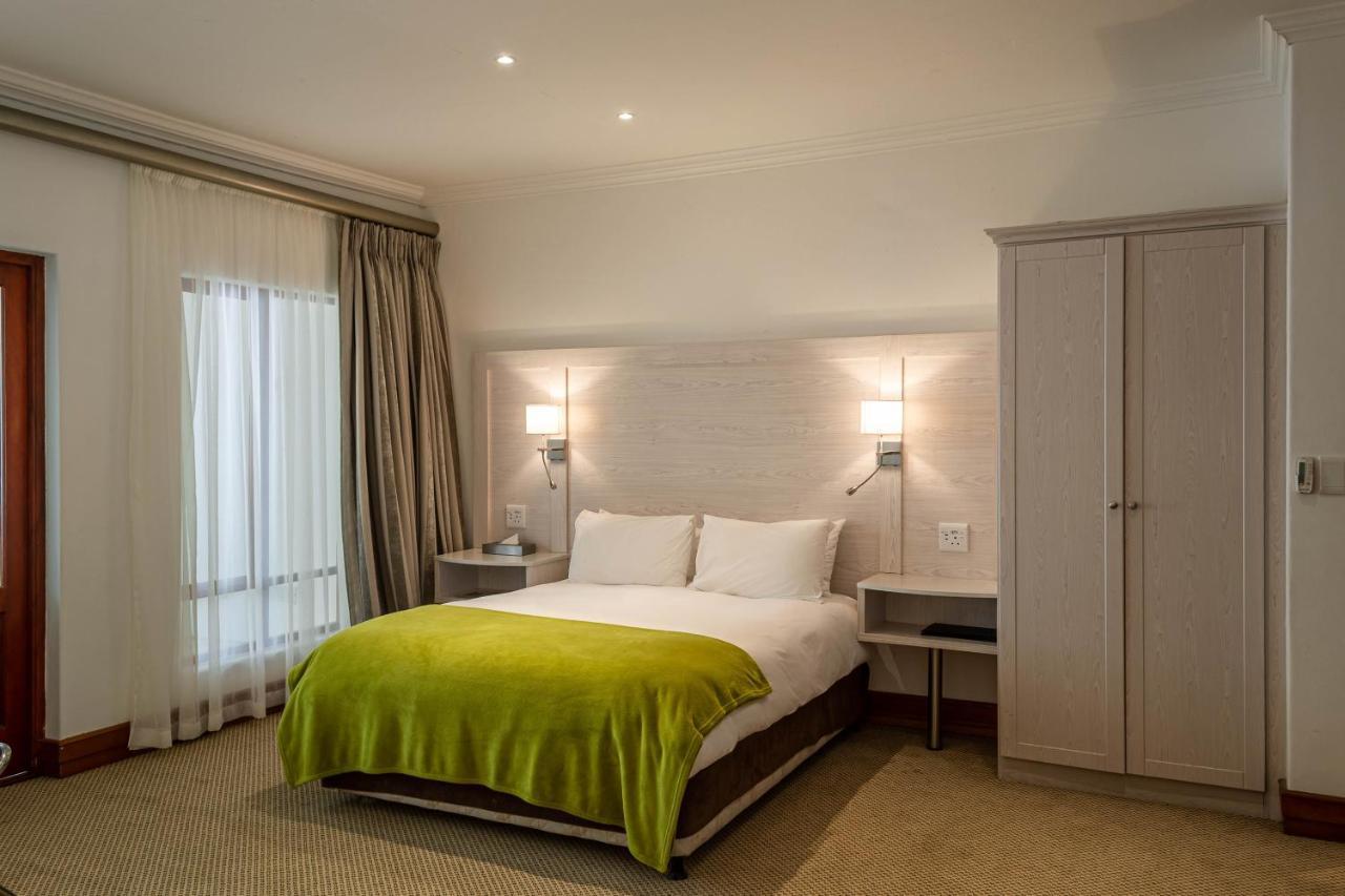 Val Du Charron Wine & Leisure Estate Hotel Wellington Eksteriør billede