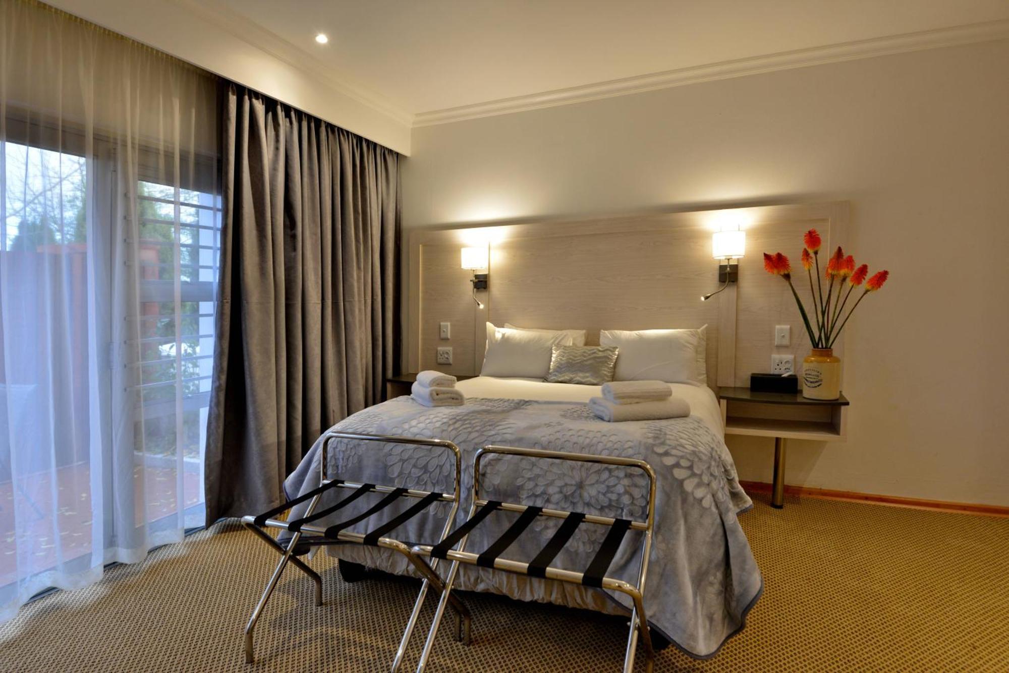 Val Du Charron Wine & Leisure Estate Hotel Wellington Eksteriør billede