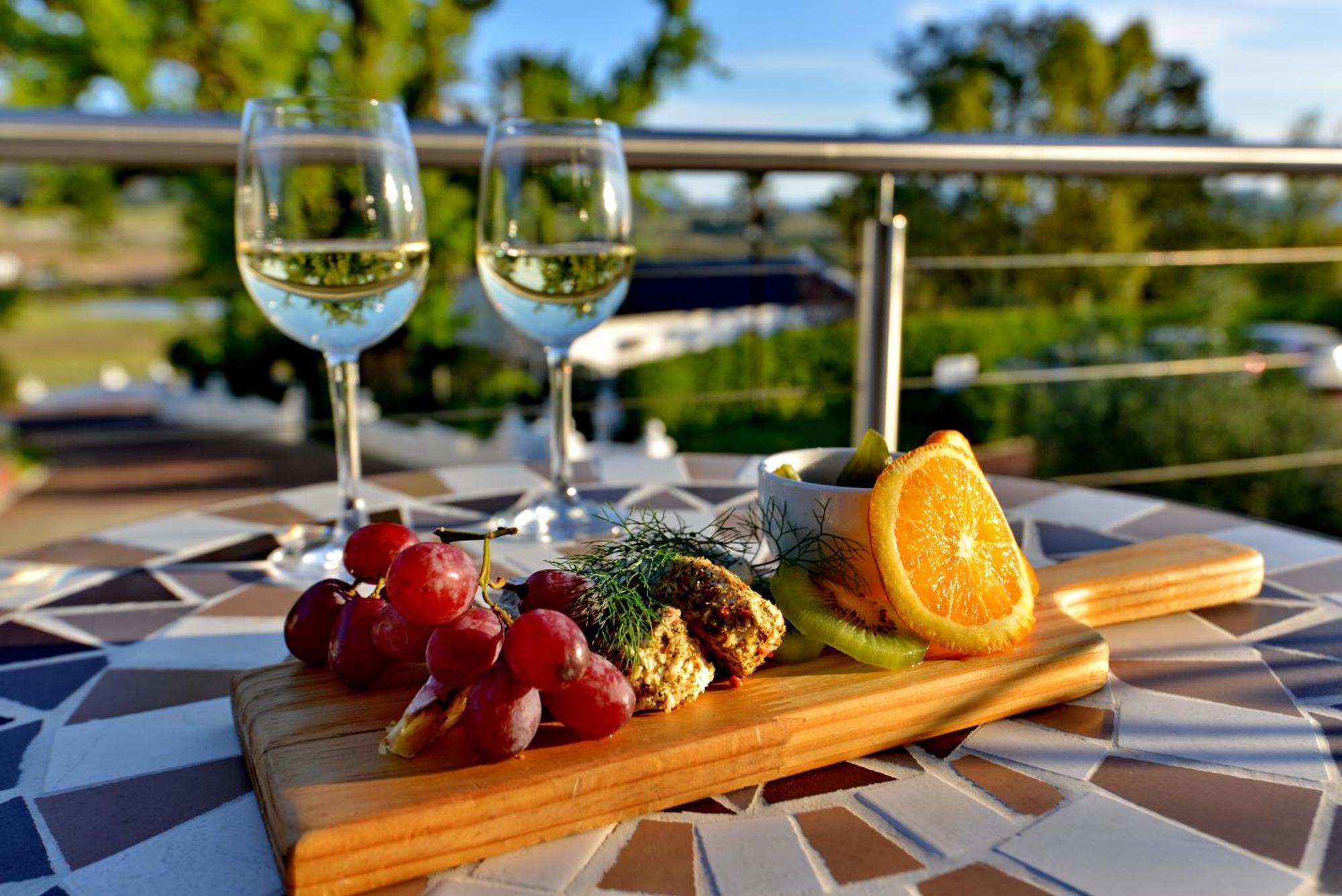 Val Du Charron Wine & Leisure Estate Hotel Wellington Eksteriør billede