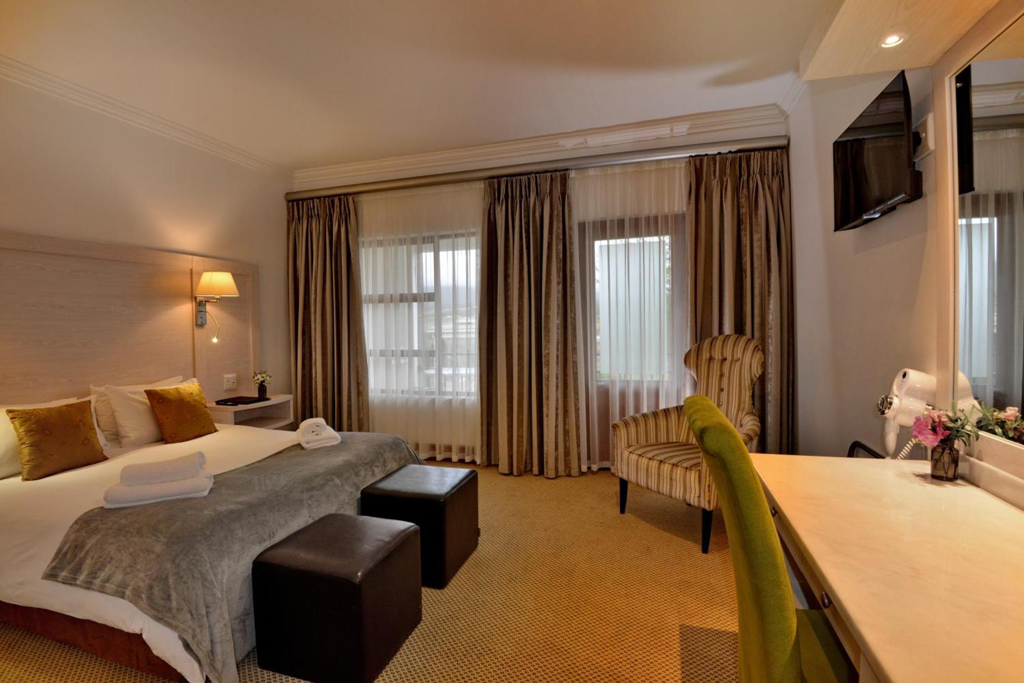 Val Du Charron Wine & Leisure Estate Hotel Wellington Eksteriør billede