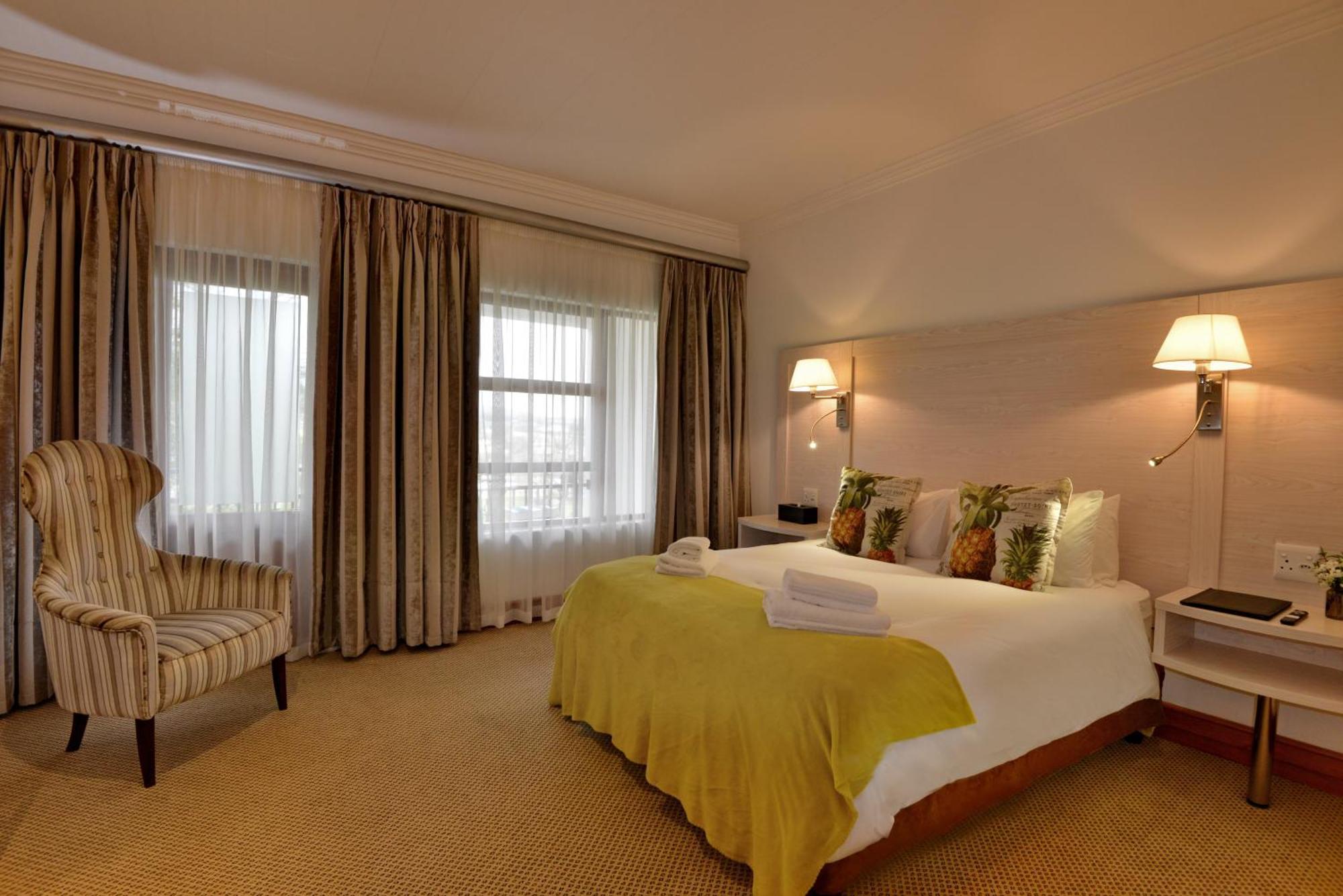 Val Du Charron Wine & Leisure Estate Hotel Wellington Eksteriør billede