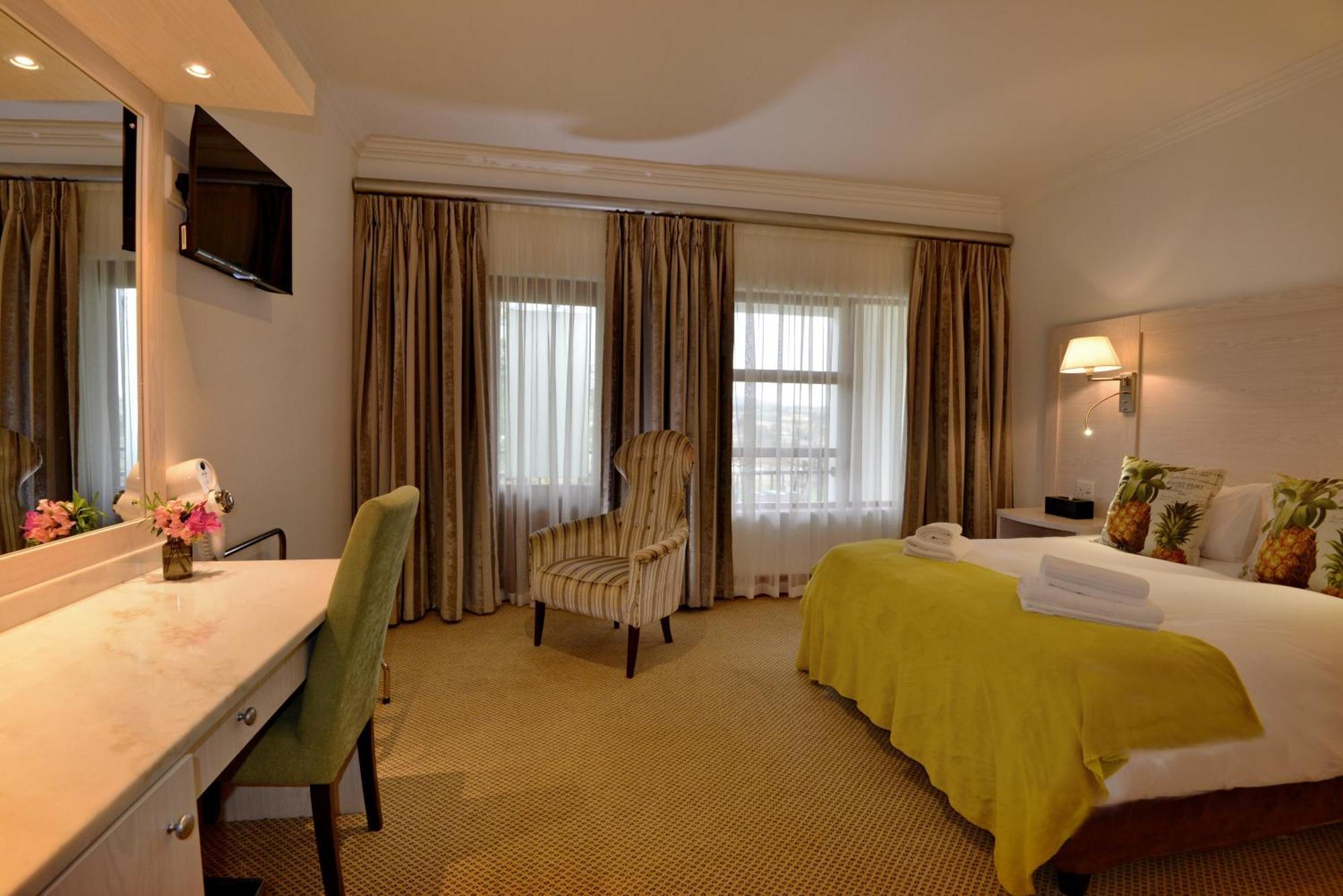 Val Du Charron Wine & Leisure Estate Hotel Wellington Eksteriør billede